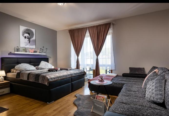 Apartman Zara Superior Liptovsky Mikulas Exterior photo